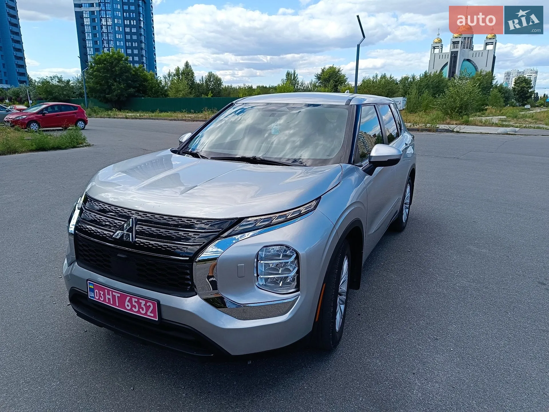 2021 Mitsubishi Outlander - мініатюра 2