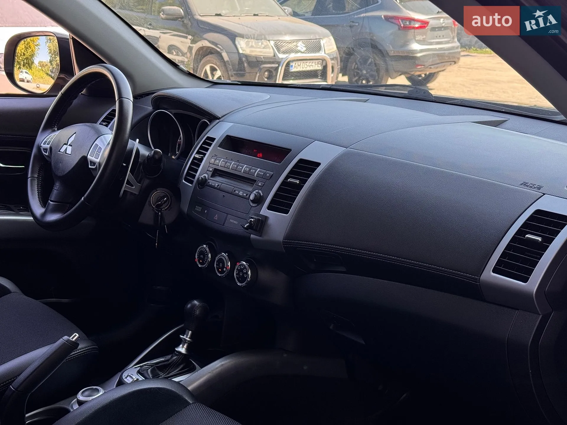 2010 Mitsubishi Outlander - мініатюра 31