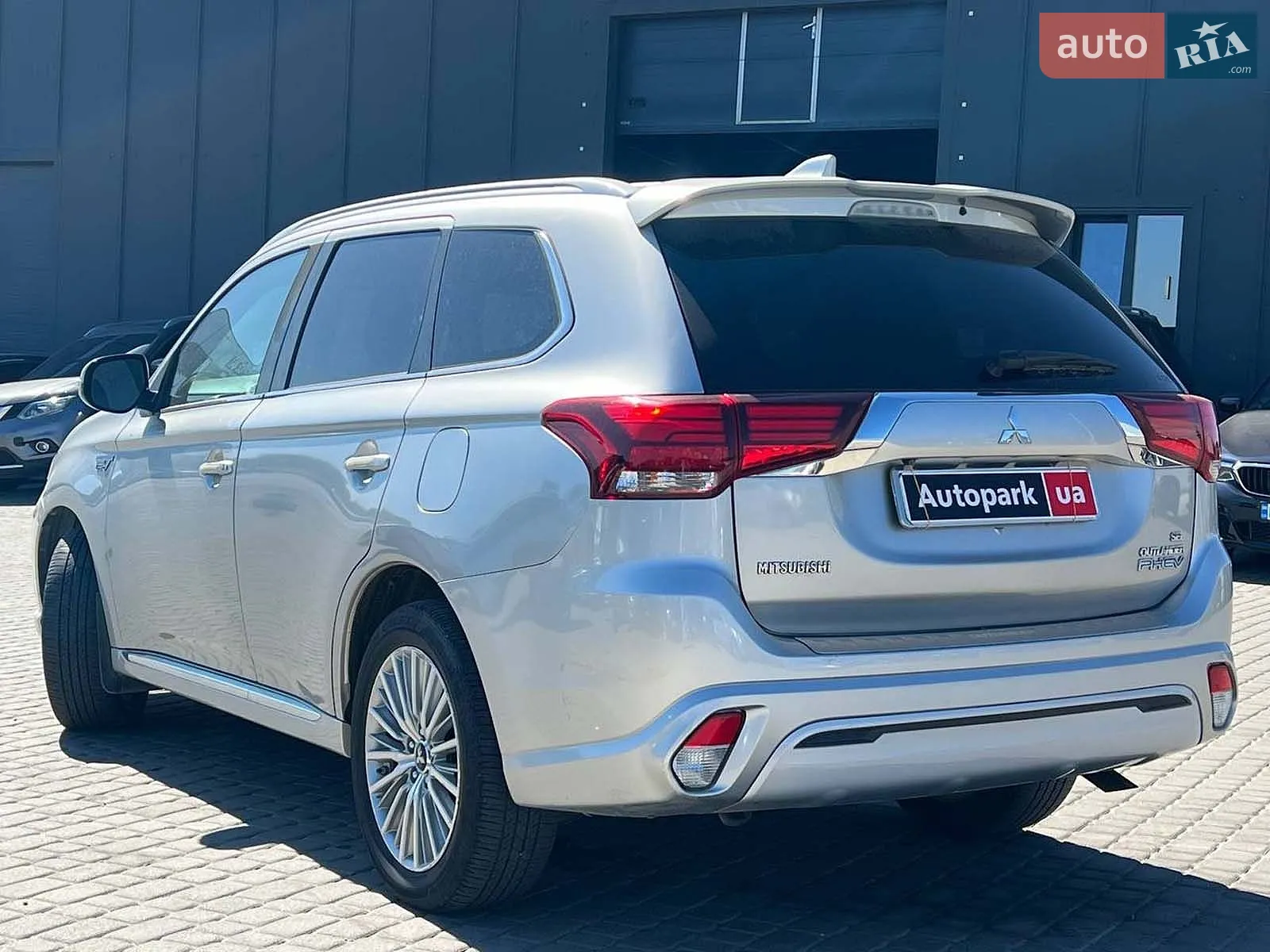 2019 Mitsubishi Outlander - мініатюра 6