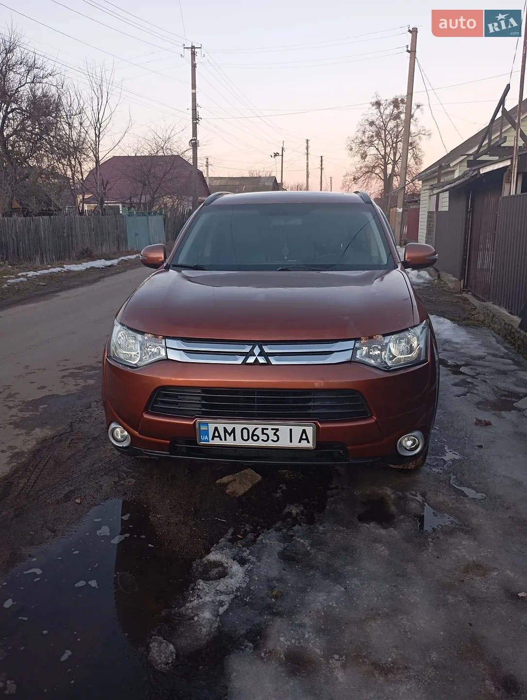2014 Mitsubishi Outlander - мініатюра 14
