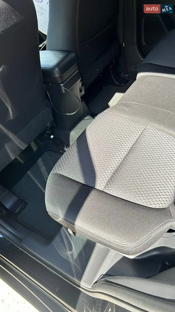 2018 Mitsubishi Outlander - мініатюра 3