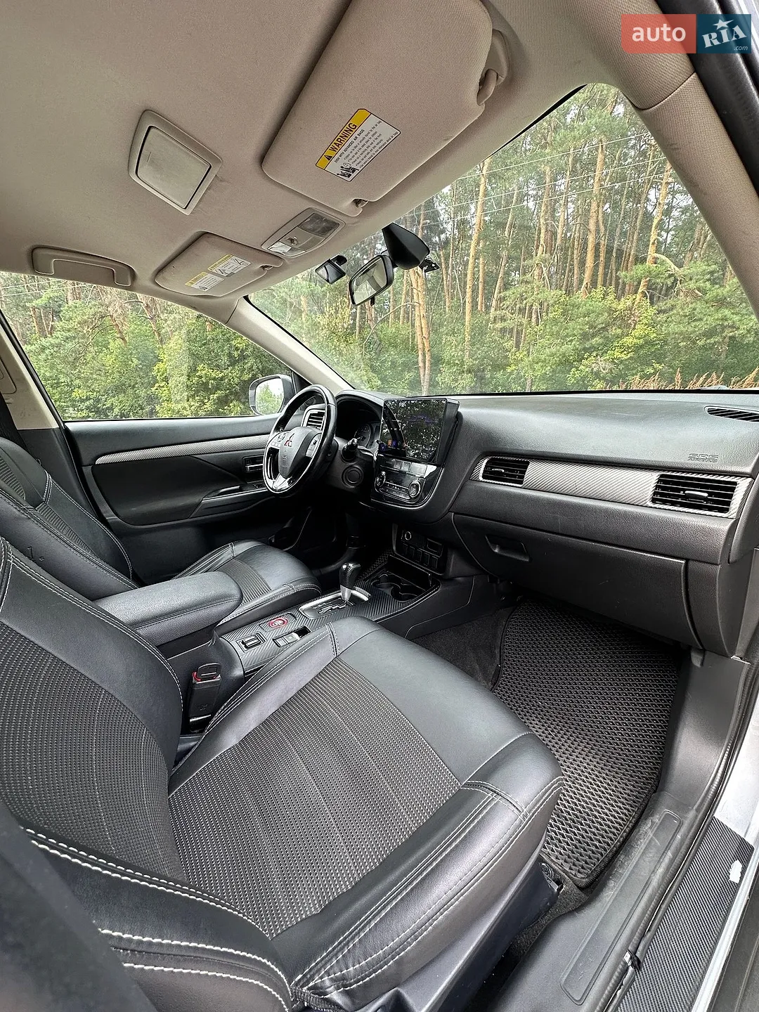 2017 Mitsubishi Outlander - мініатюра 18