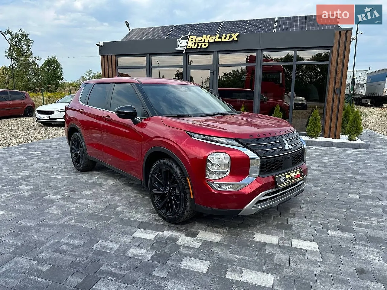 2024 Mitsubishi Outlander - мініатюра 11