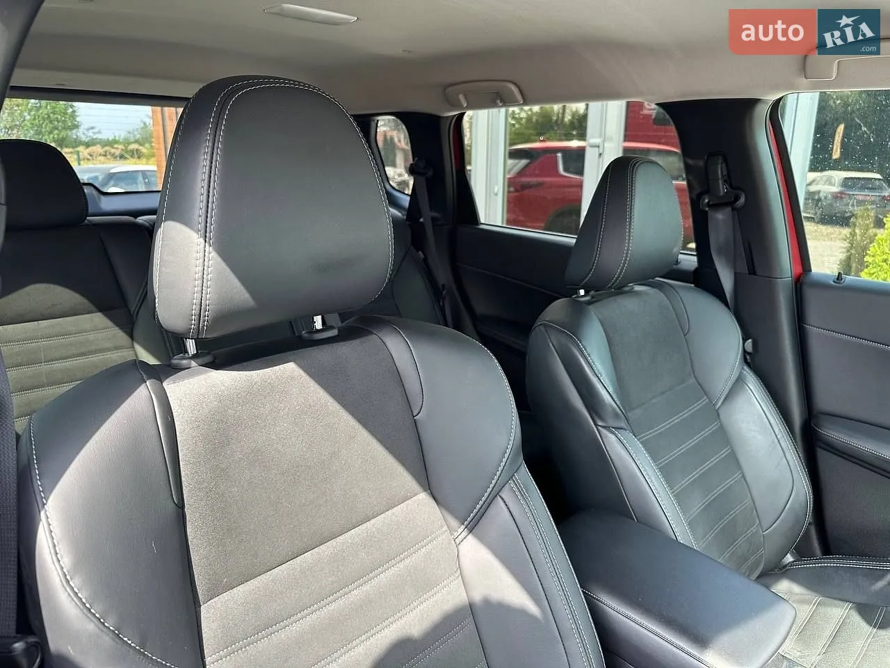 2024 Mitsubishi Outlander - мініатюра 15