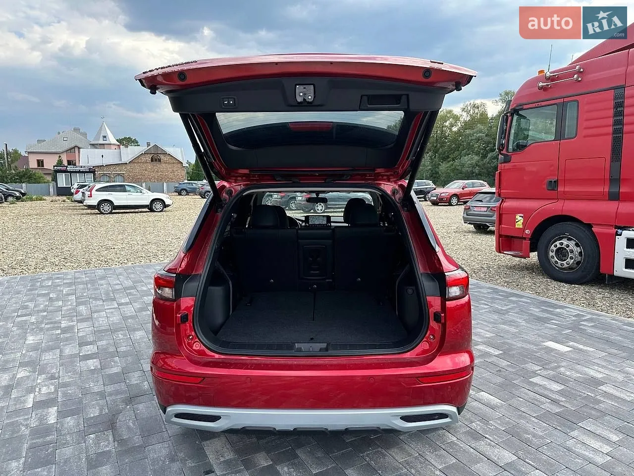 2024 Mitsubishi Outlander - мініатюра 48