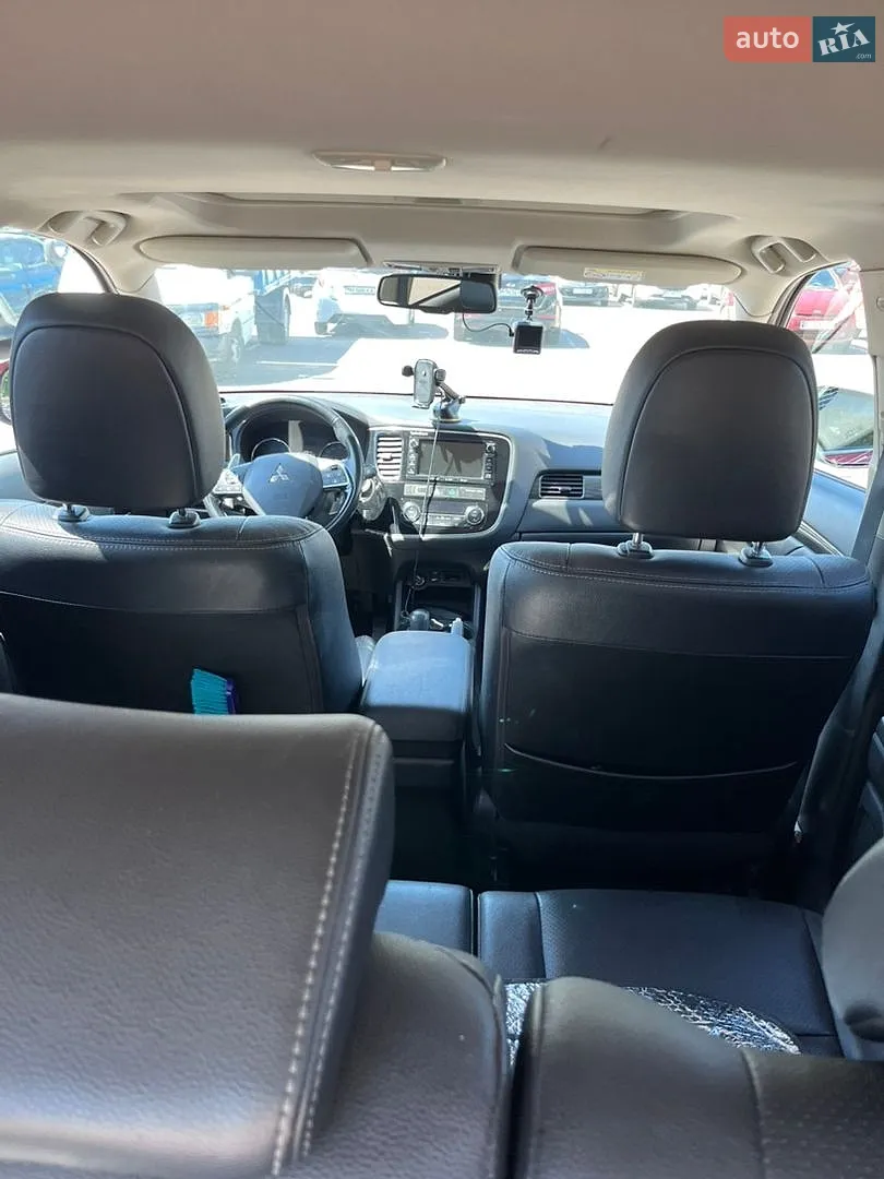 2015 Mitsubishi Outlander - мініатюра 3