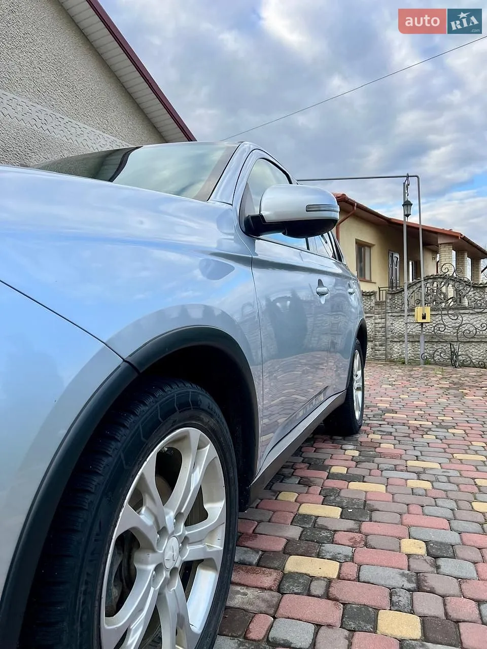 2014 Mitsubishi Outlander - мініатюра 19