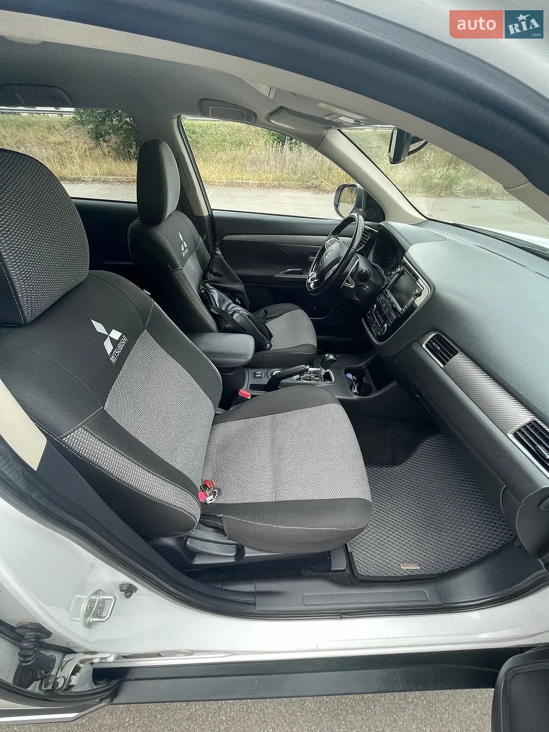 2016 Mitsubishi Outlander - мініатюра 5
