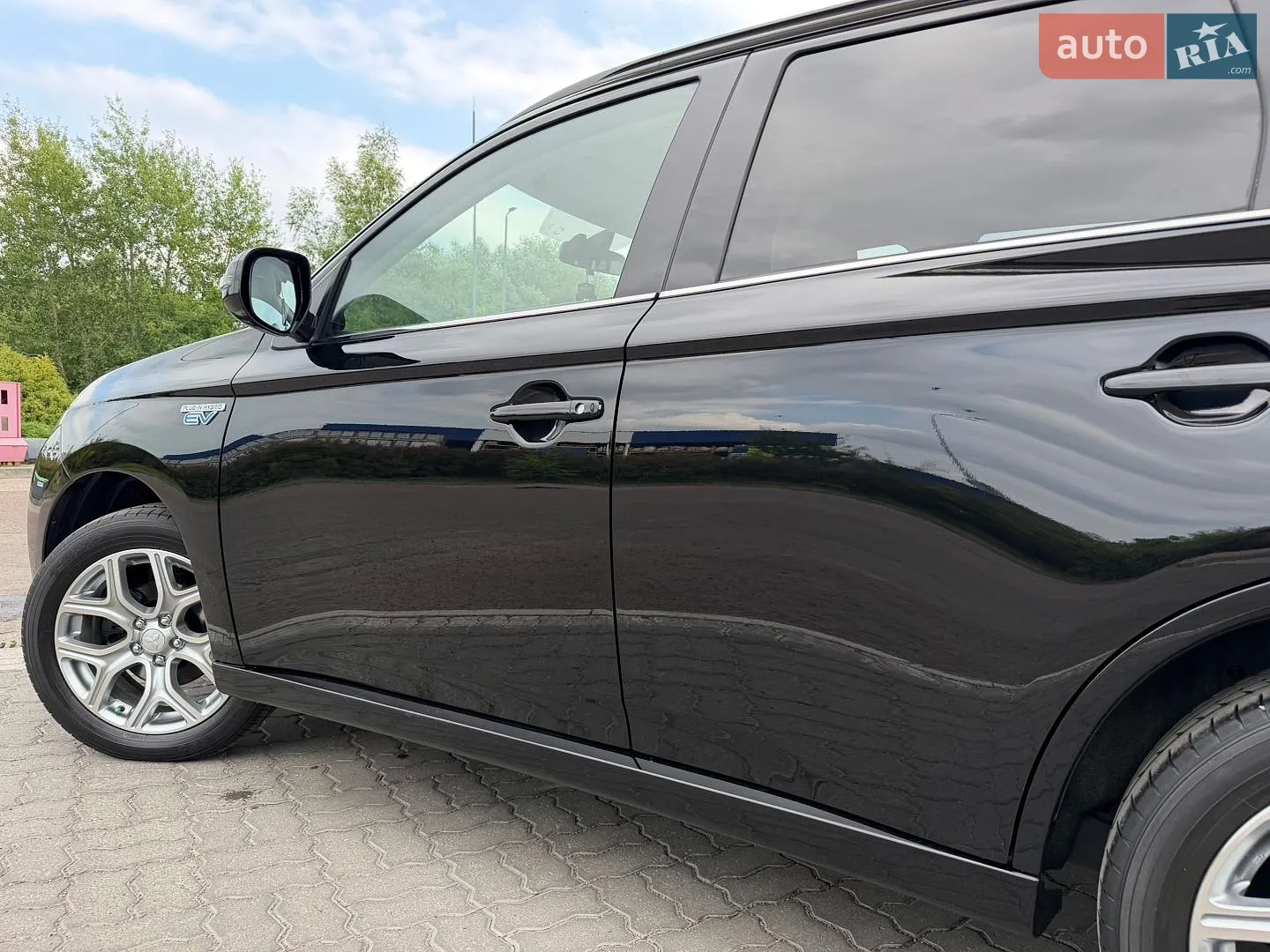2014 Mitsubishi Outlander - мініатюра 77