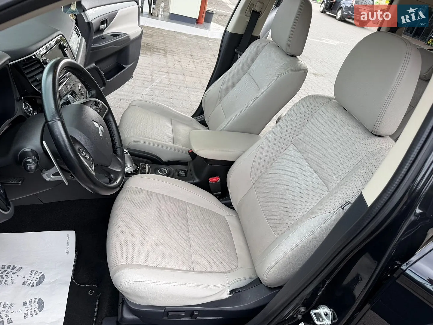 2014 Mitsubishi Outlander - мініатюра 81