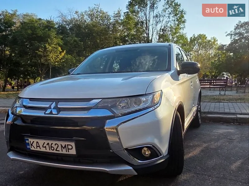 Mitsubishi Outlander 2017