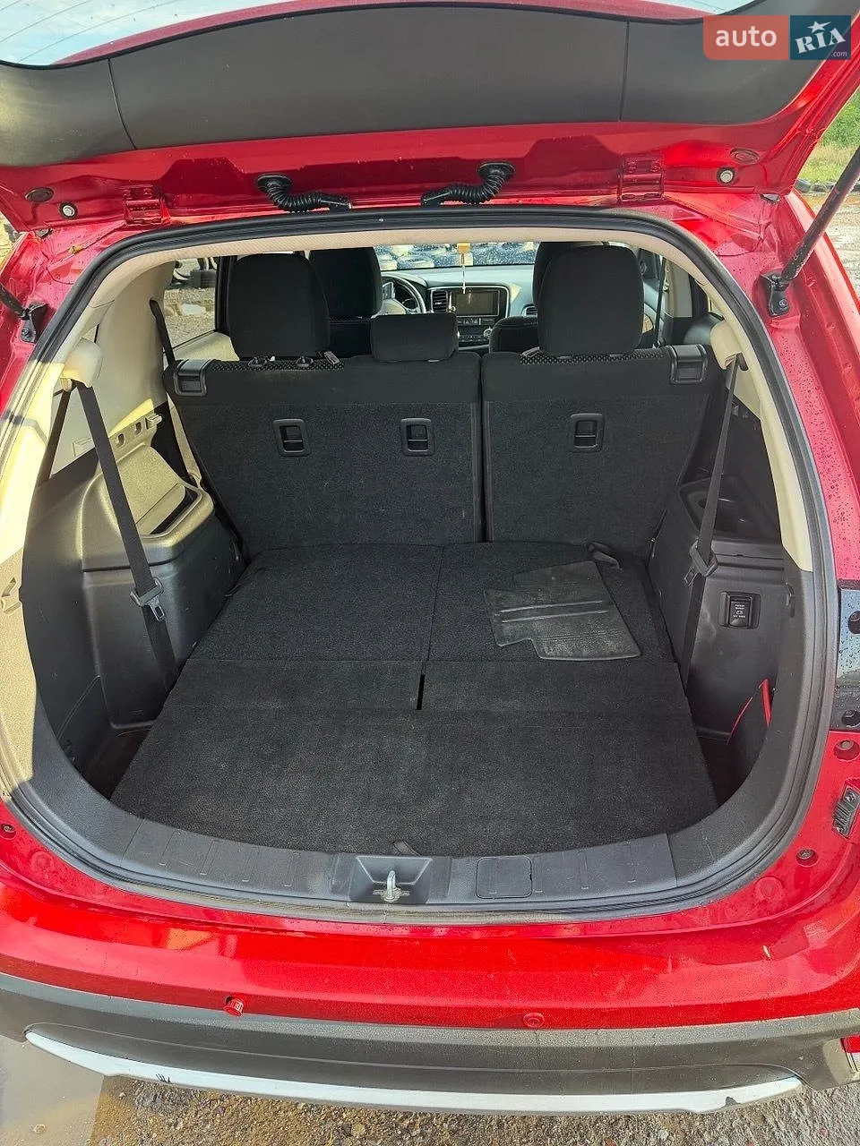 2017 Mitsubishi Outlander - мініатюра 13