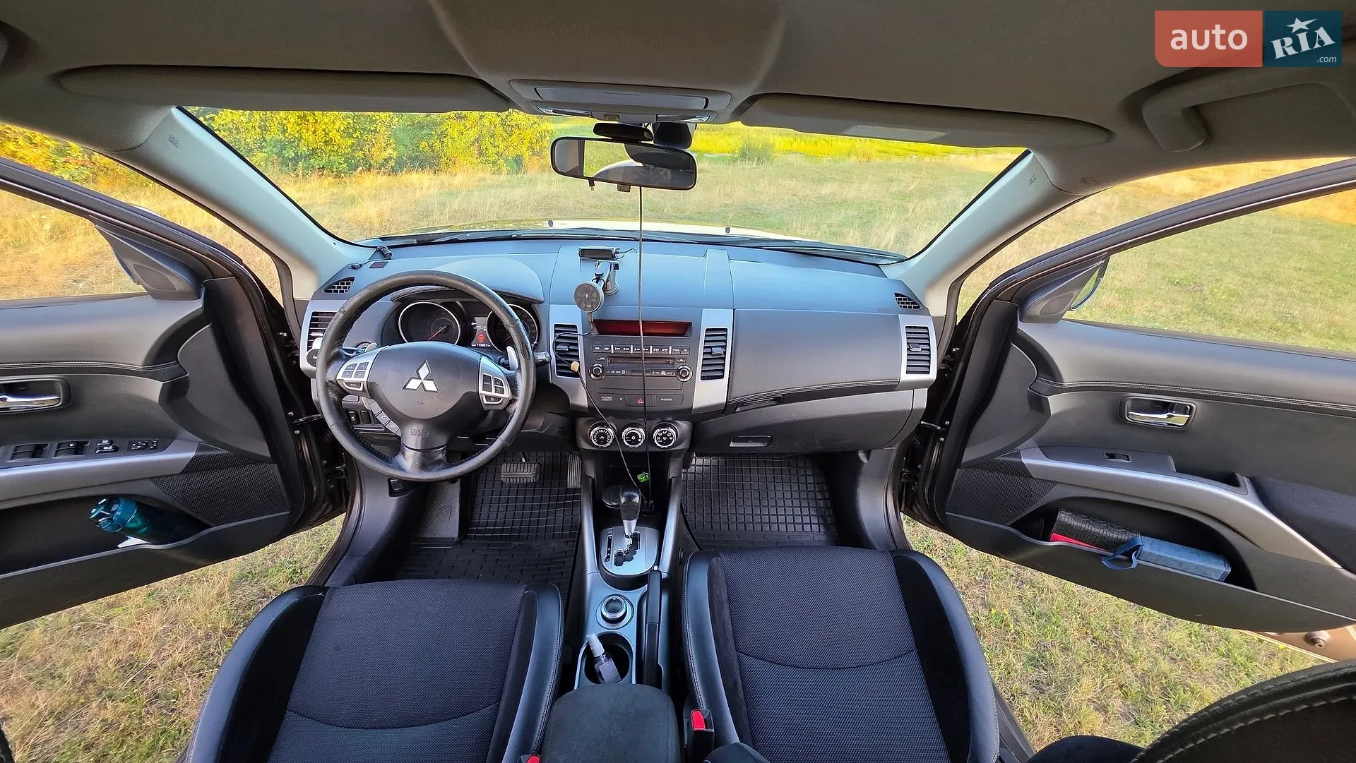 2011 Mitsubishi Outlander - мініатюра 23