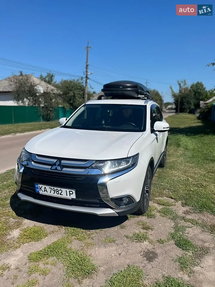 2018 Mitsubishi Outlander - мініатюра 23