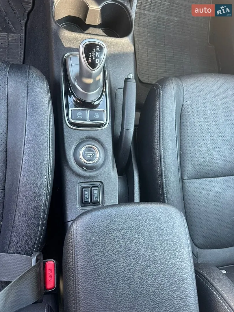 2015 Mitsubishi Outlander - мініатюра 15