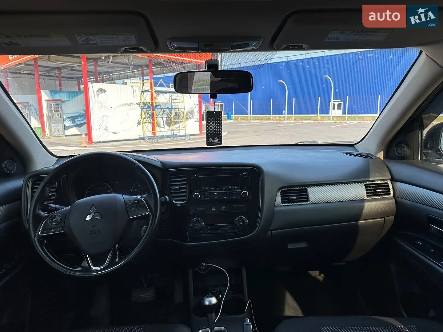 2016 Mitsubishi Outlander - мініатюра 13