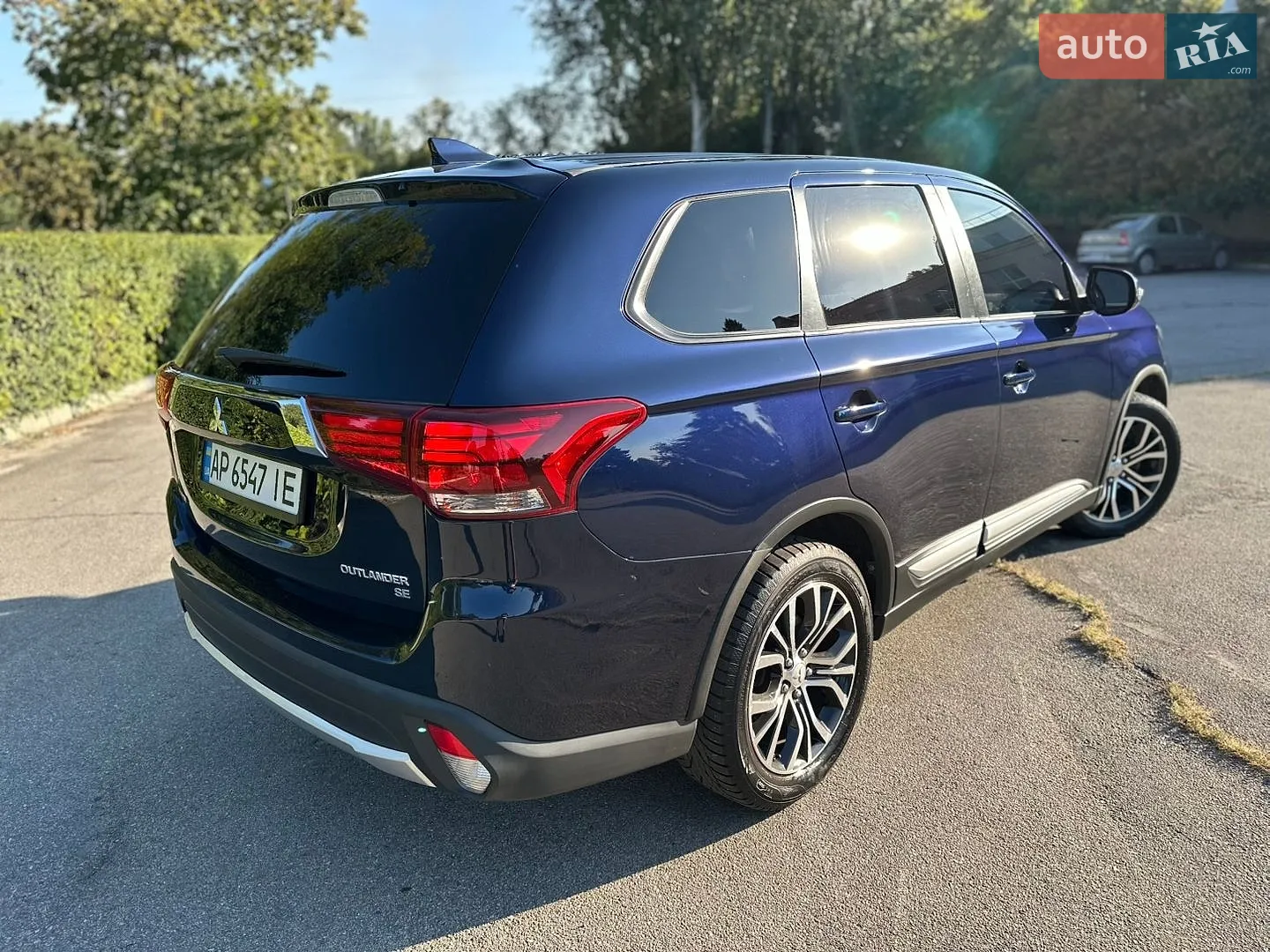 2016 Mitsubishi Outlander - мініатюра 7