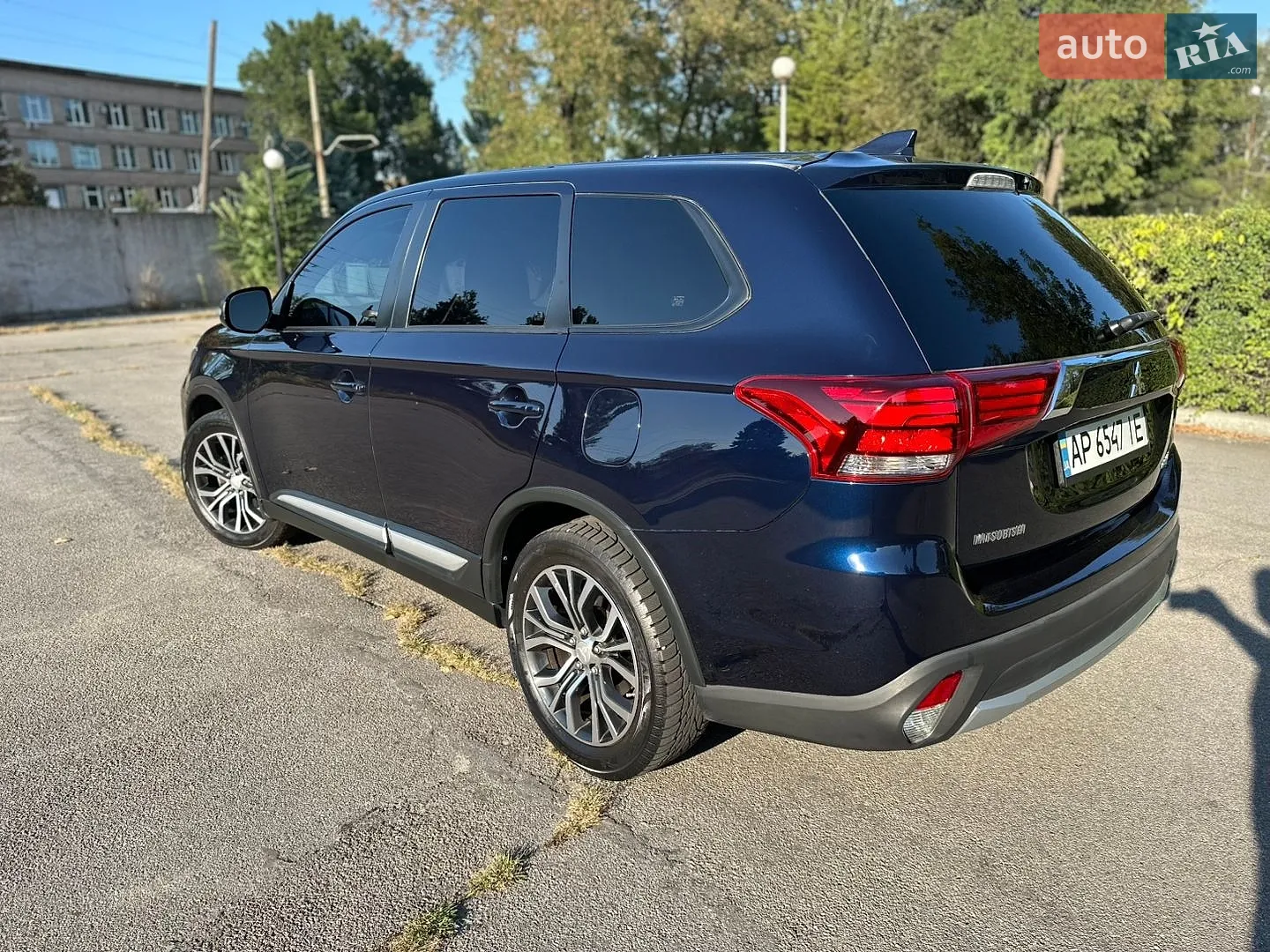 2016 Mitsubishi Outlander - мініатюра 11