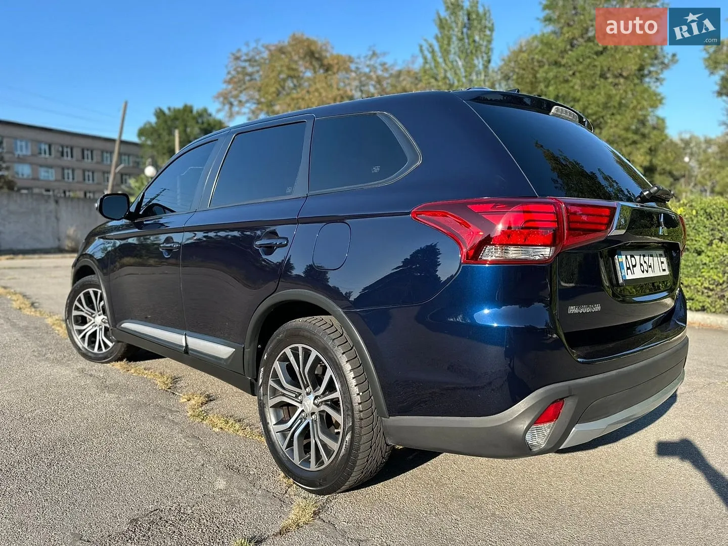 2016 Mitsubishi Outlander - мініатюра 10