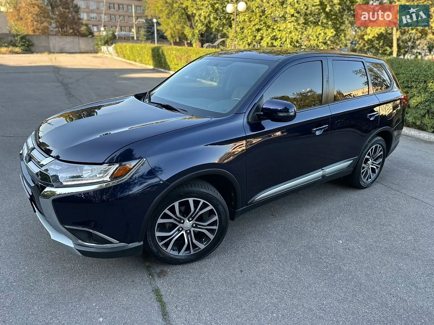 2016 Mitsubishi Outlander - мініатюра 22