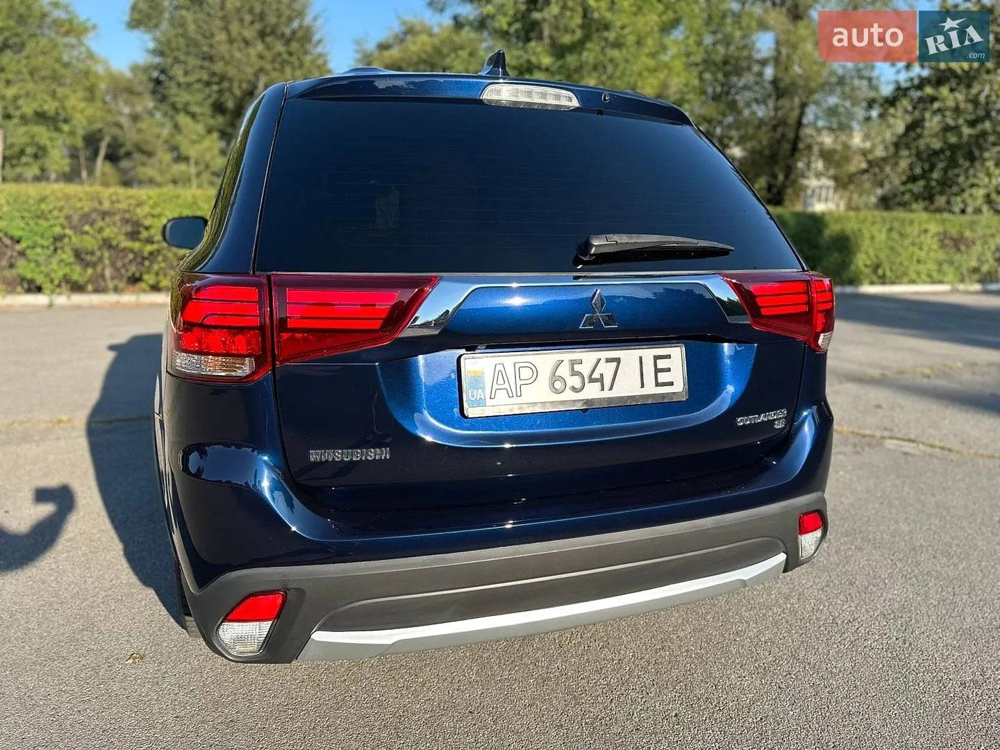 2016 Mitsubishi Outlander - мініатюра 16