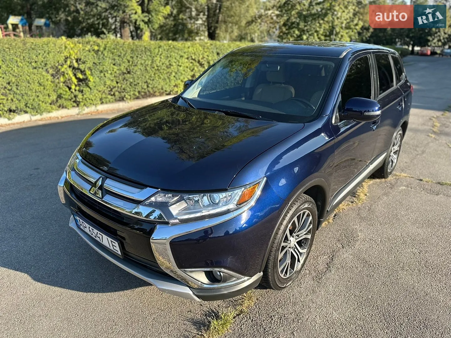 2016 Mitsubishi Outlander - мініатюра 14