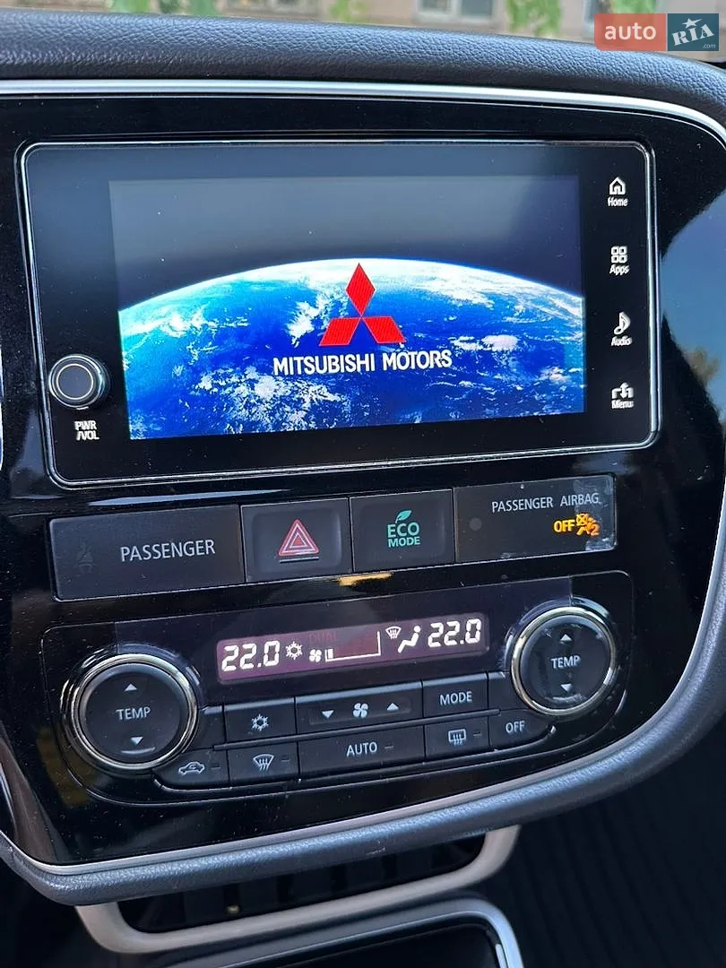 2016 Mitsubishi Outlander - мініатюра 53