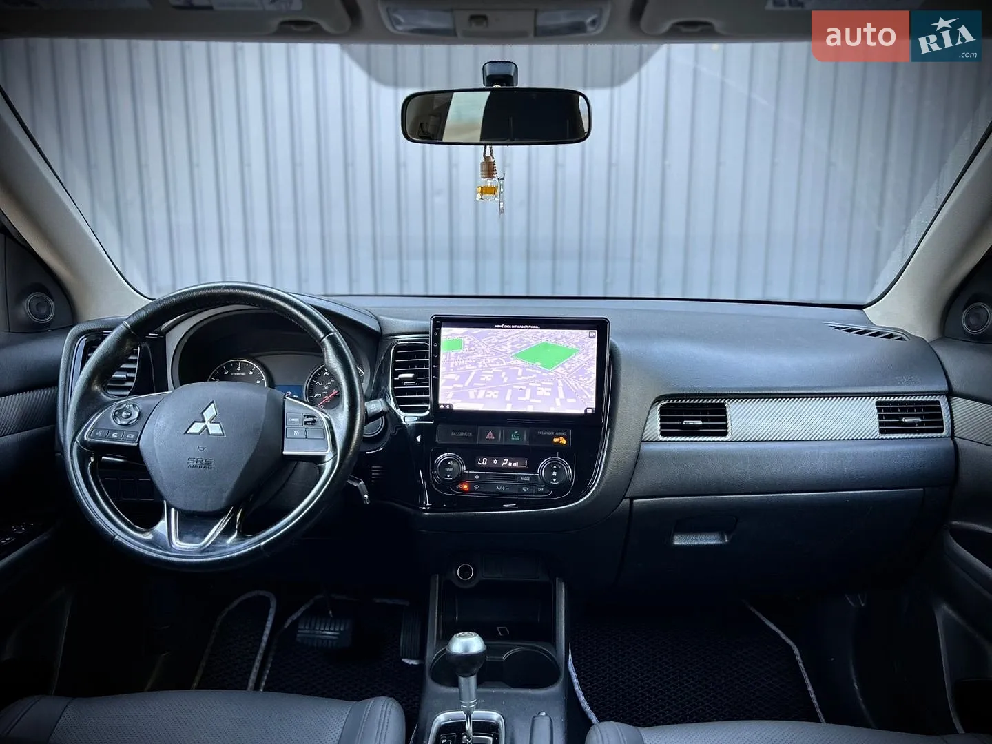 2016 Mitsubishi Outlander - мініатюра 15
