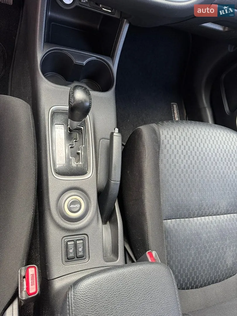 2013 Mitsubishi Outlander - мініатюра 20