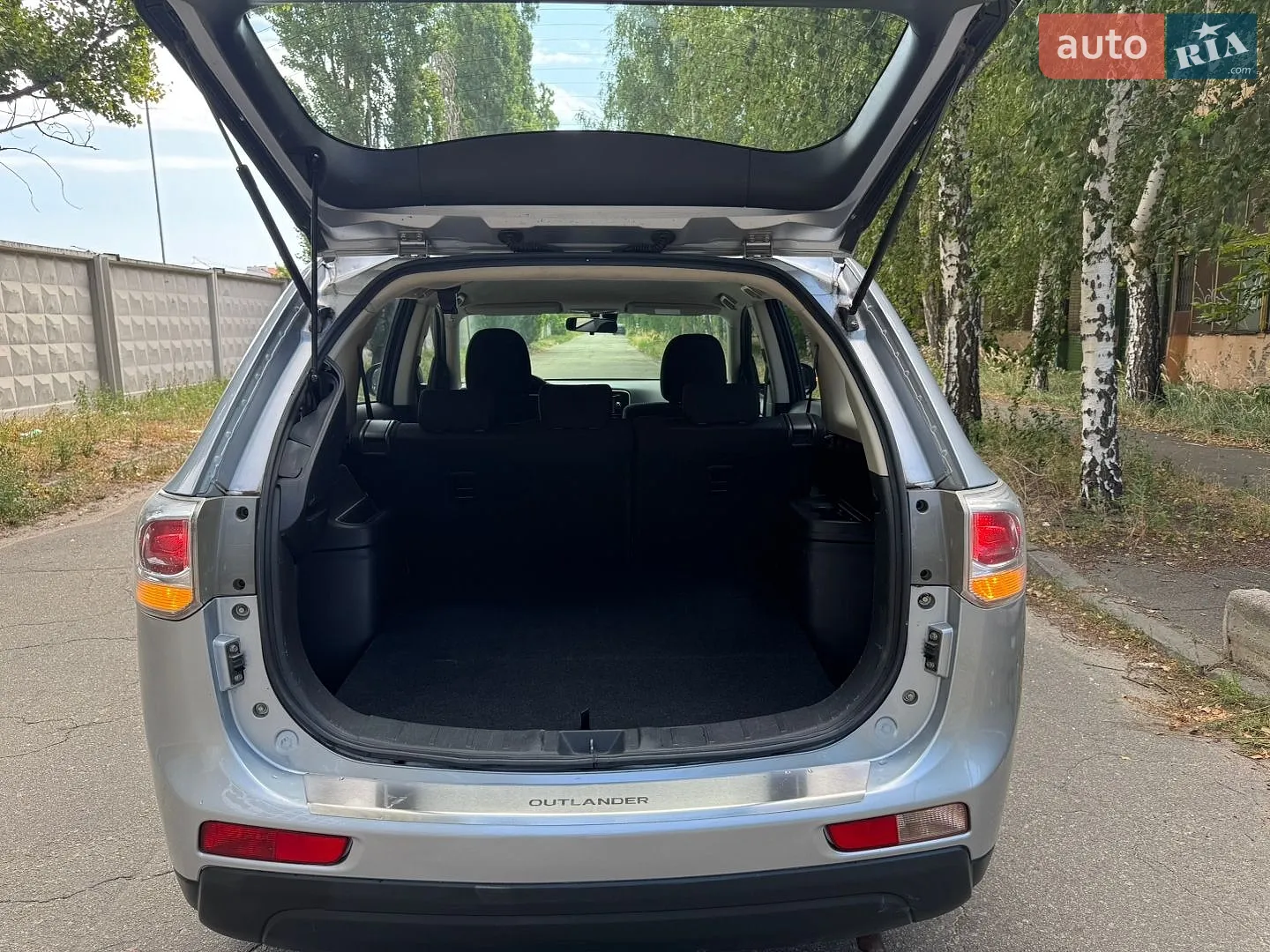 2013 Mitsubishi Outlander - мініатюра 19
