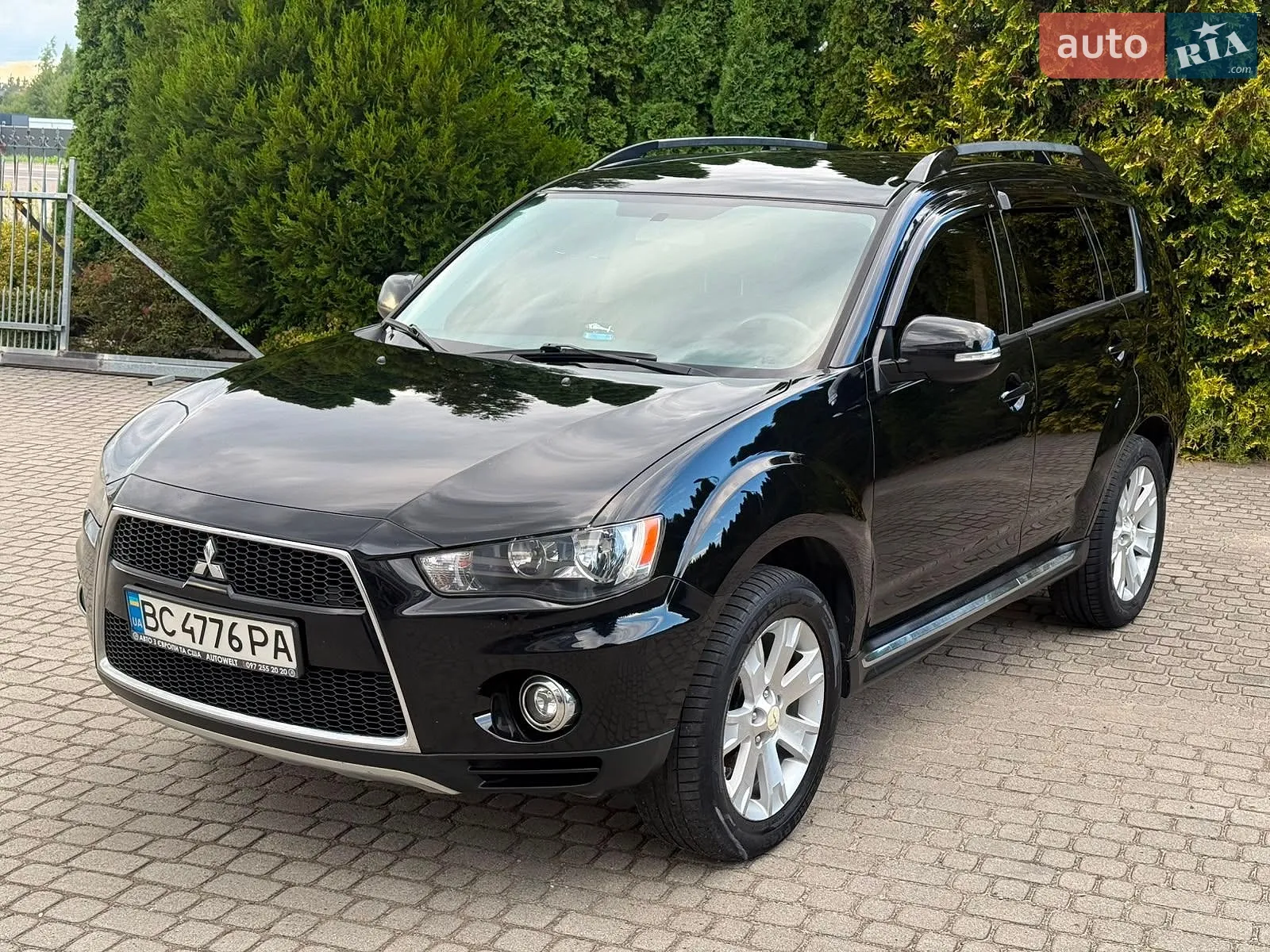 2012 Mitsubishi Outlander - мініатюра 10