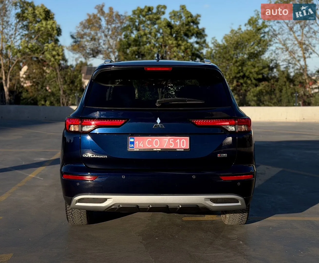 2022 Mitsubishi Outlander - мініатюра 16