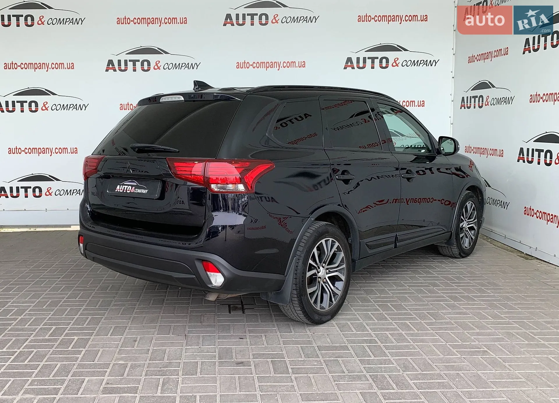 2016 Mitsubishi Outlander - мініатюра 3