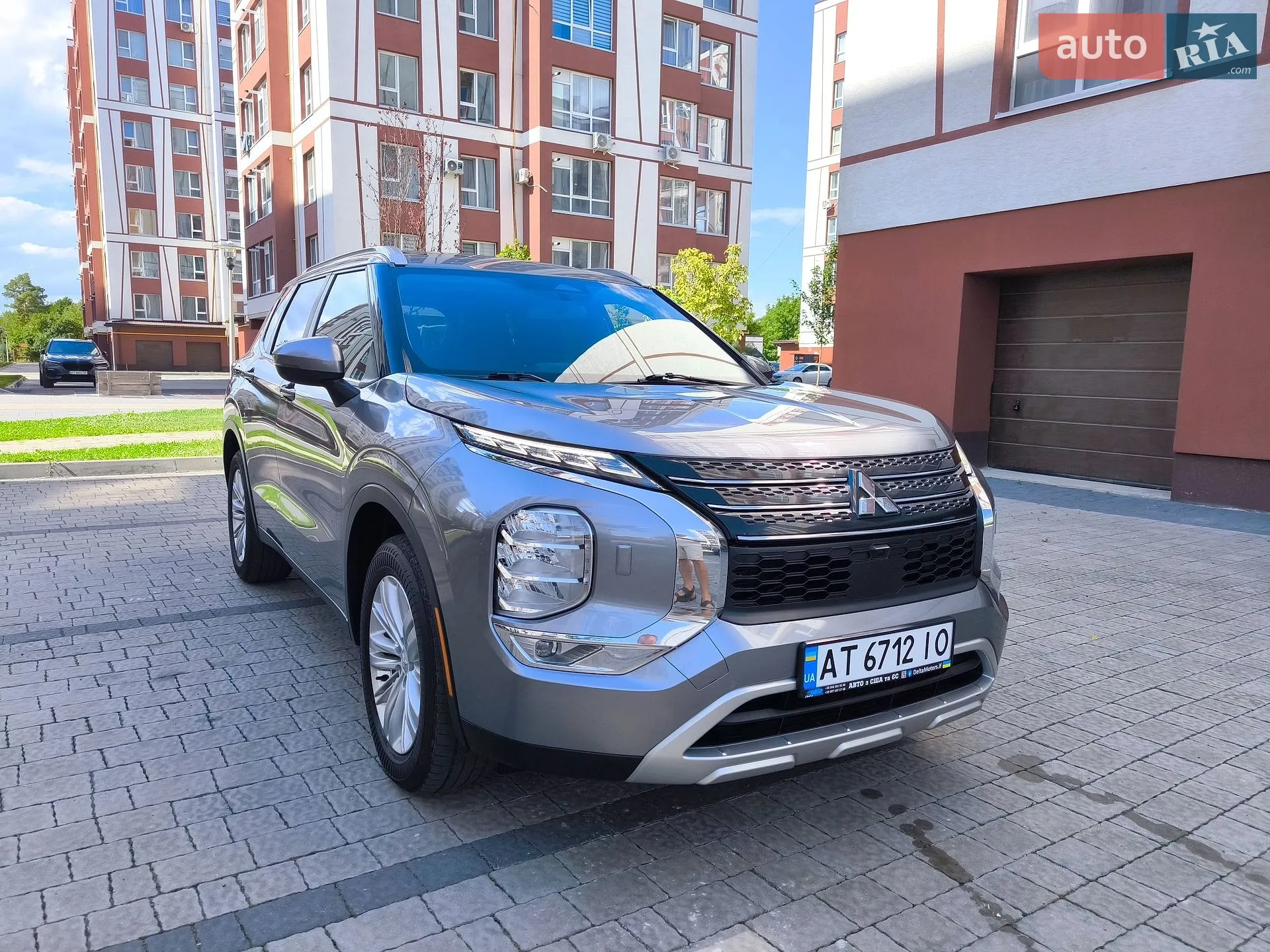 2021 Mitsubishi Outlander - мініатюра 5