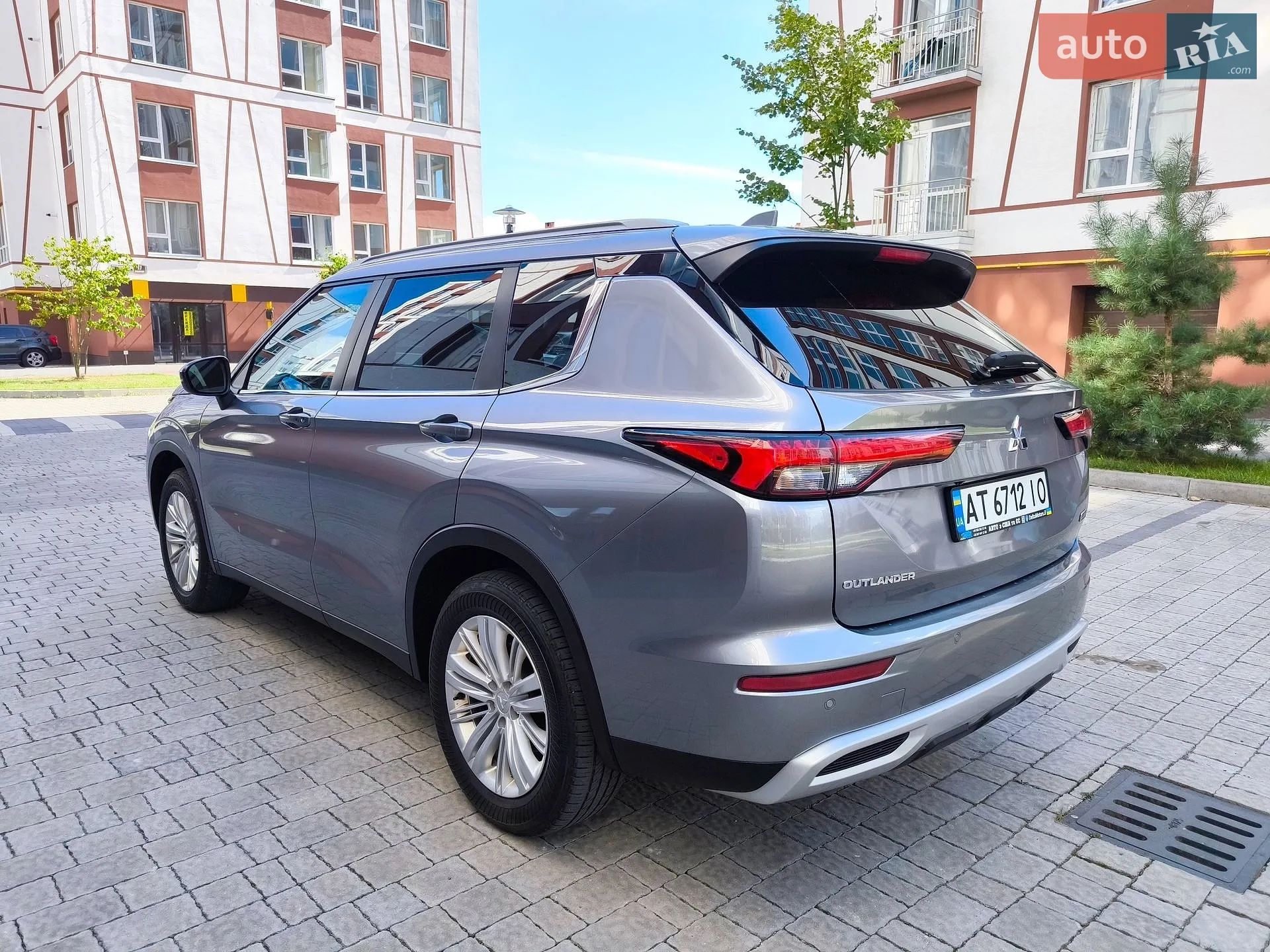 2021 Mitsubishi Outlander - мініатюра 13