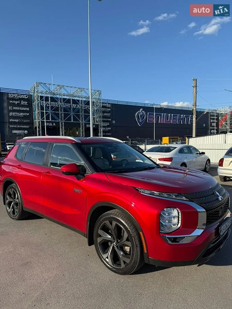 2022 Mitsubishi Outlander - мініатюра 5