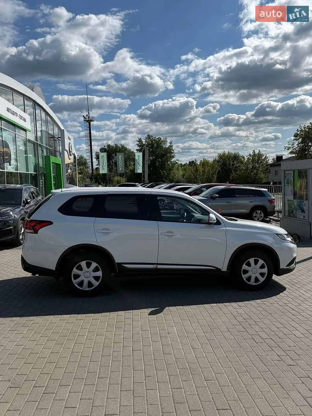 2023 Mitsubishi Outlander - мініатюра 7