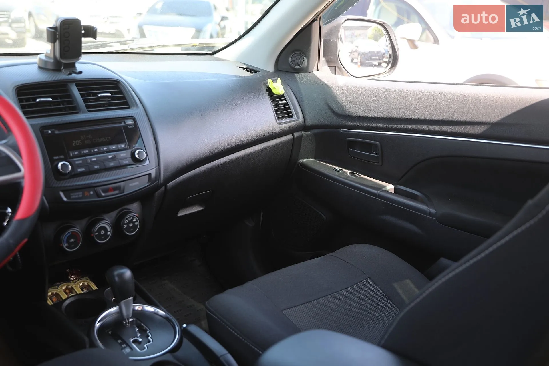 2015 Mitsubishi Outlander - мініатюра 16