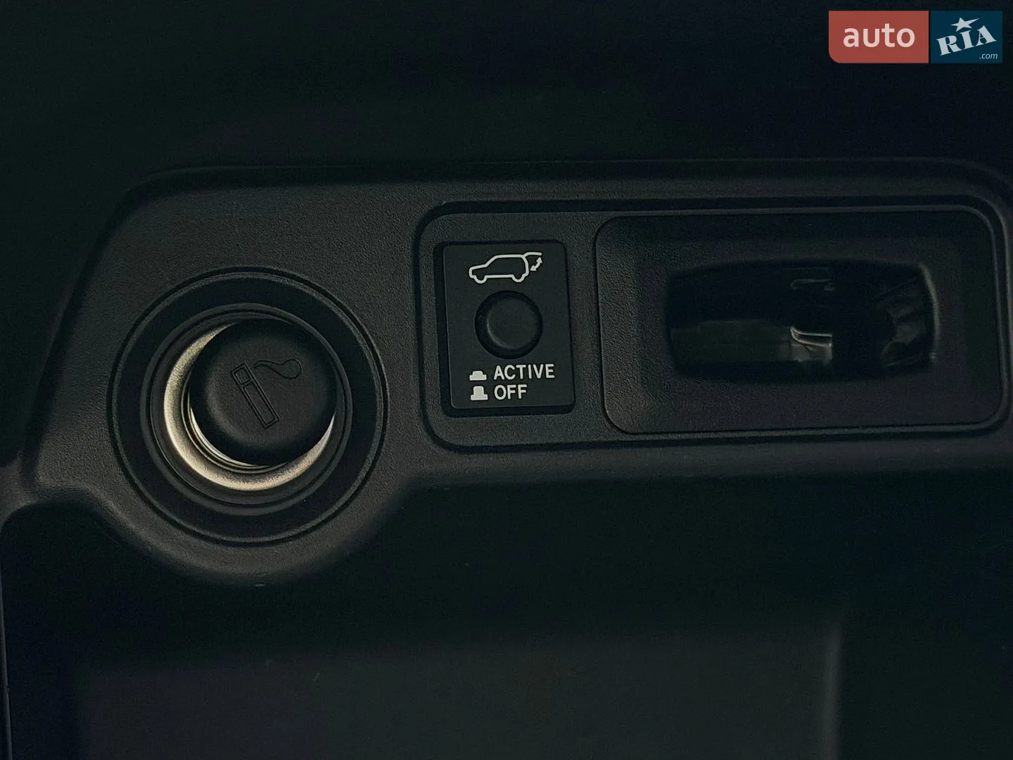 2016 Mitsubishi Outlander - мініатюра 23