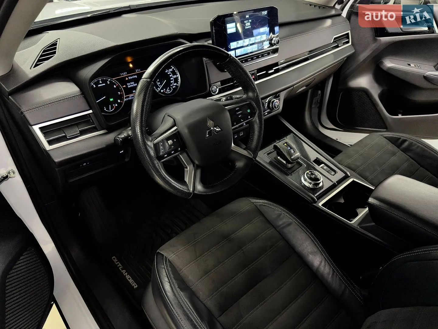 2022 Mitsubishi Outlander - мініатюра 10