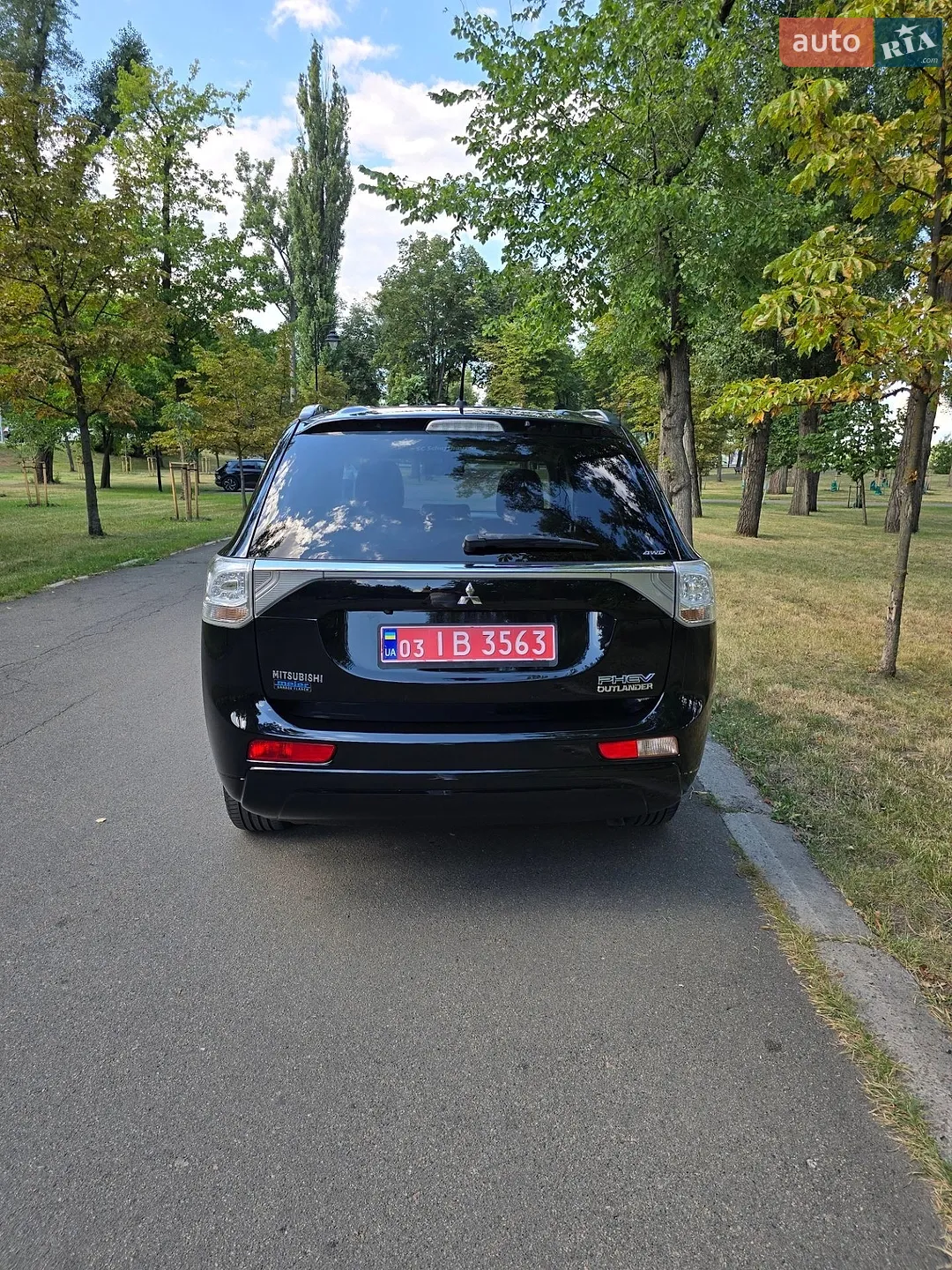 2014 Mitsubishi Outlander - мініатюра 9