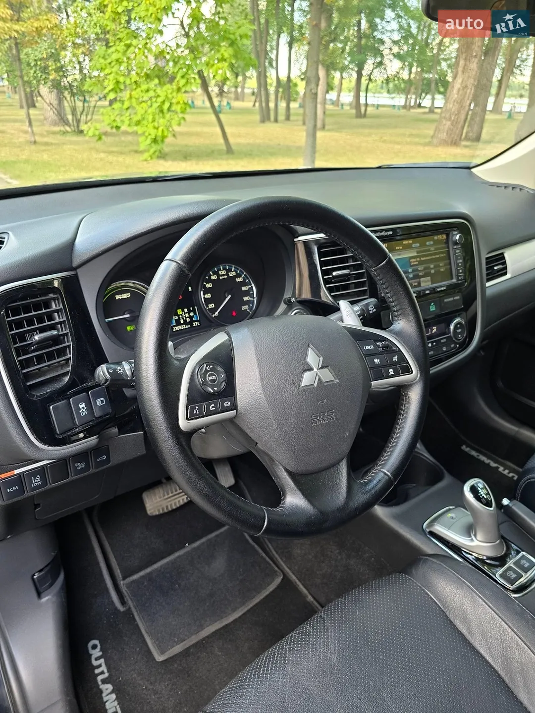 2014 Mitsubishi Outlander - мініатюра 34