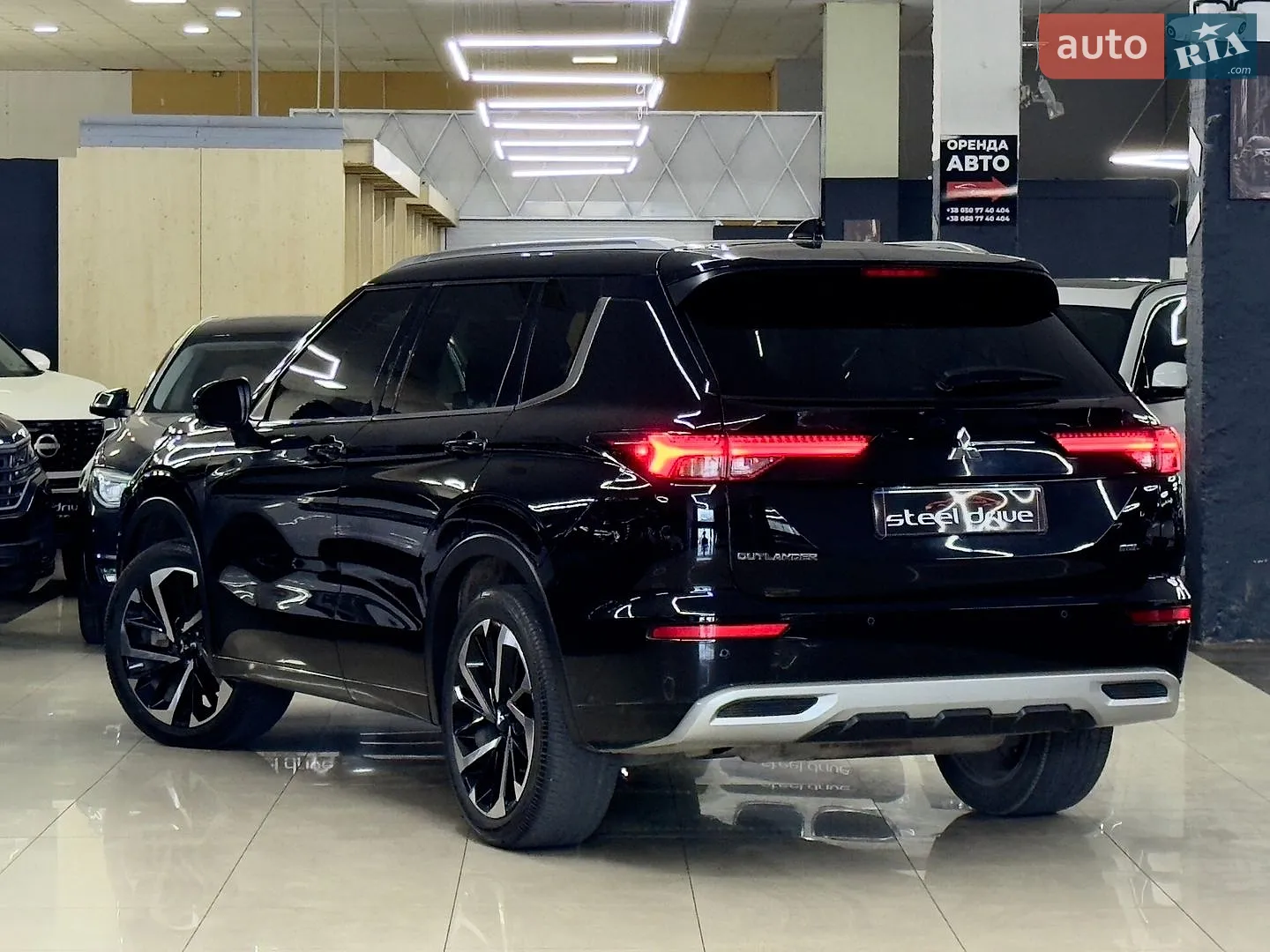2021 Mitsubishi Outlander - мініатюра 7