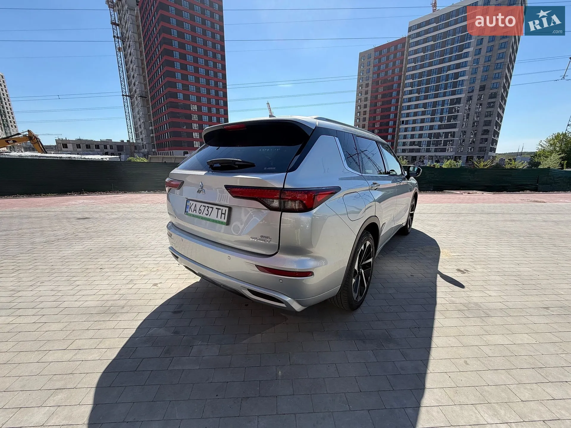 2022 Mitsubishi Outlander - мініатюра 10