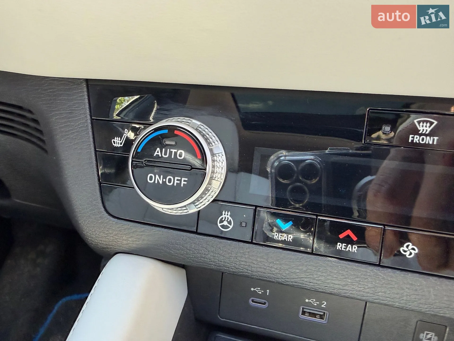 2022 Mitsubishi Outlander - мініатюра 32