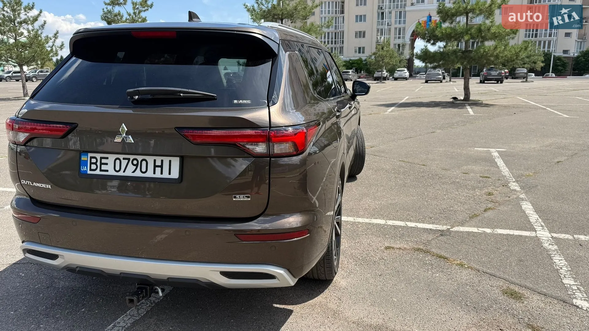 2021 Mitsubishi Outlander - мініатюра 8