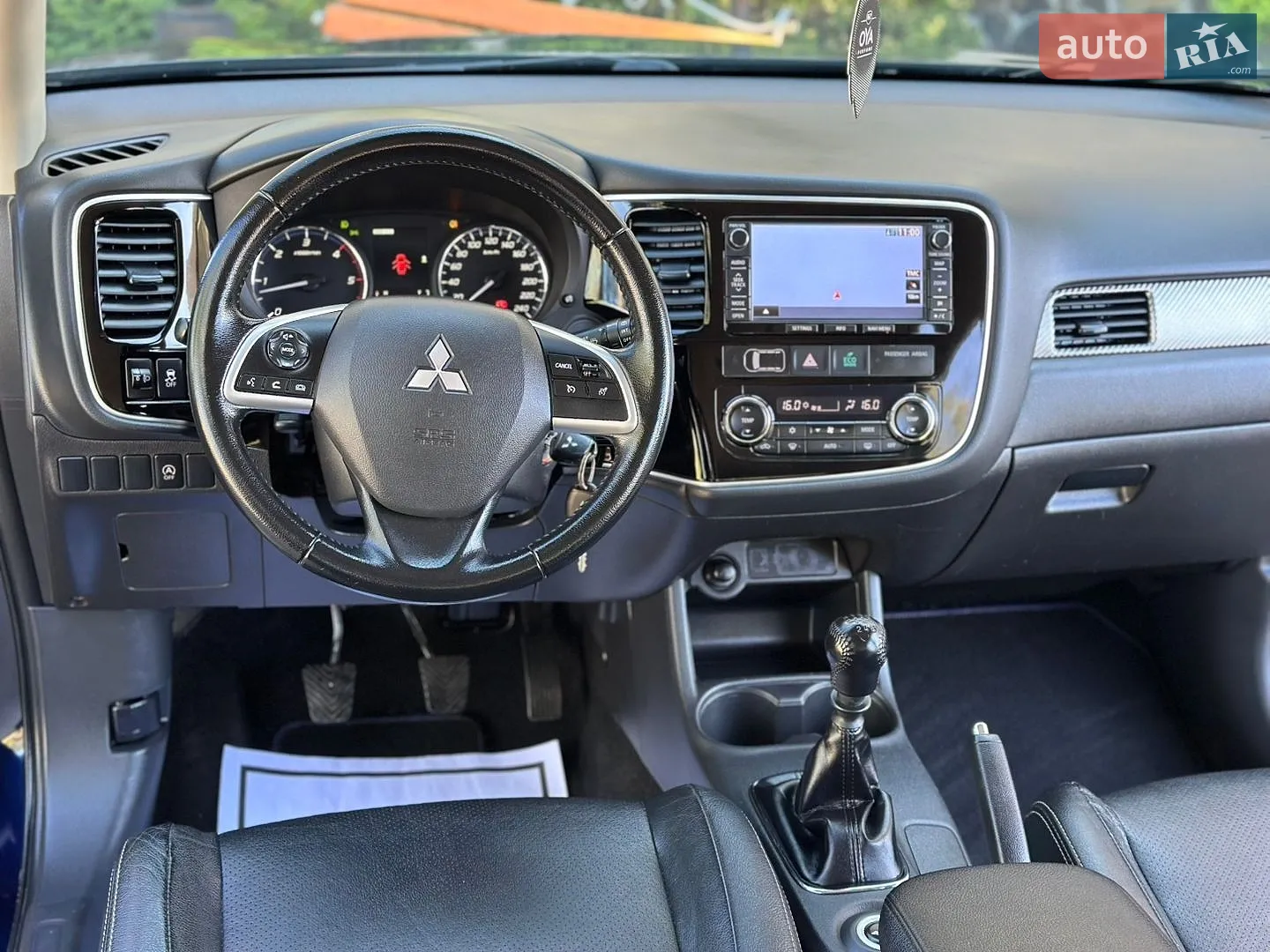 2014 Mitsubishi Outlander - мініатюра 19