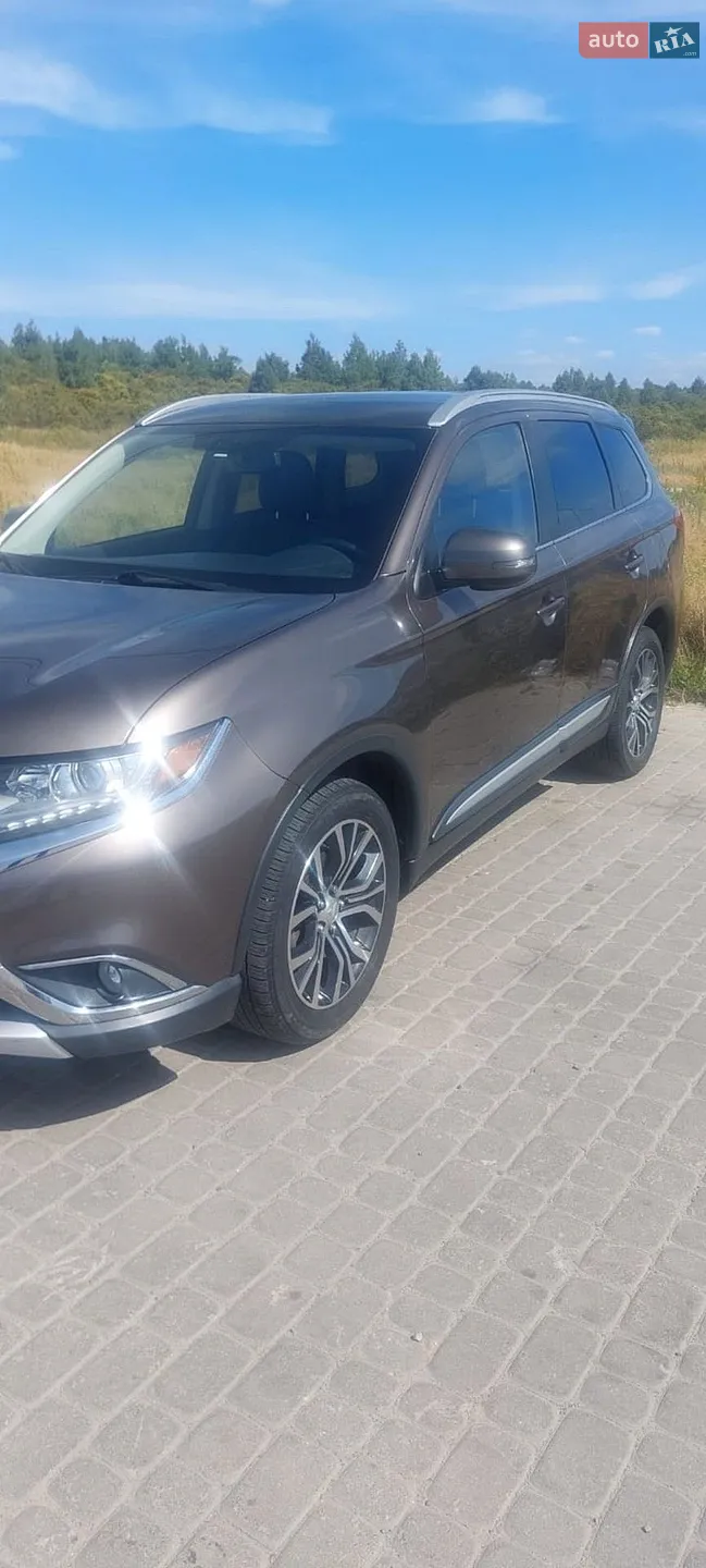 2018 Mitsubishi Outlander - мініатюра 4