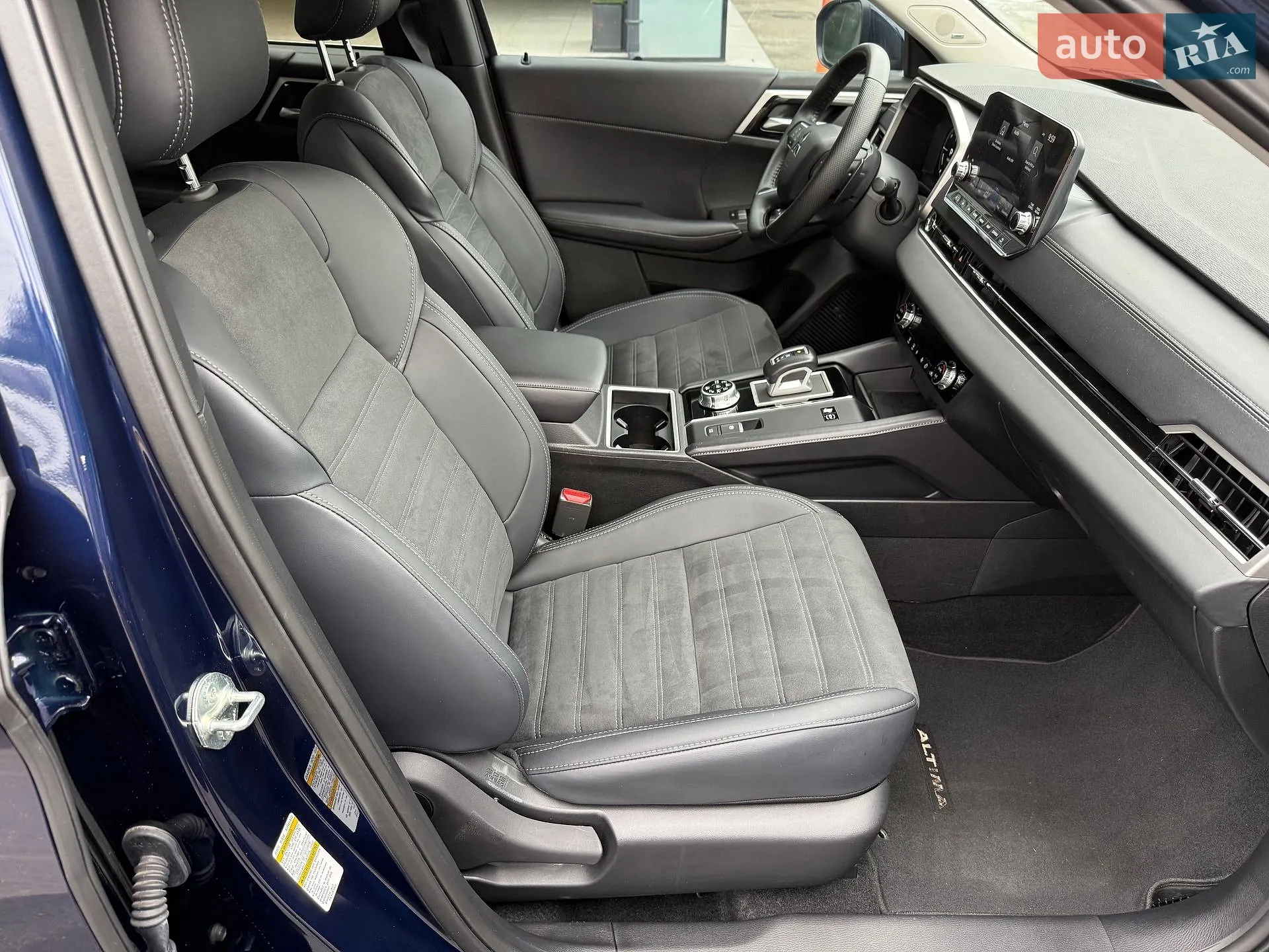 2024 Mitsubishi Outlander - мініатюра 21