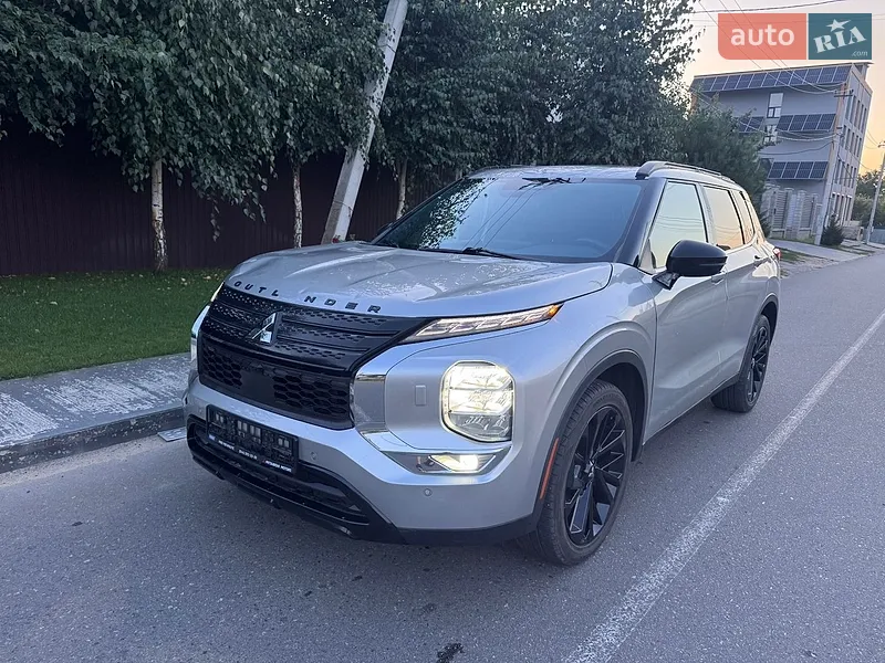 Mitsubishi Outlander 2022